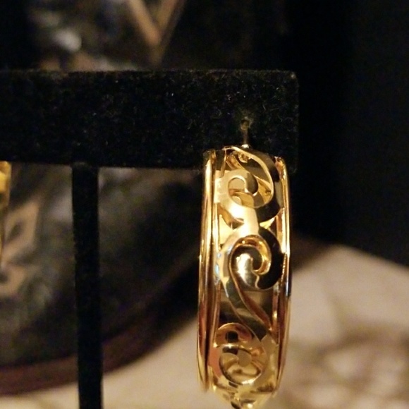 "MESMERIZING GYPSY HOOPS"!!!💋😎💕 - Picture 4 of 5